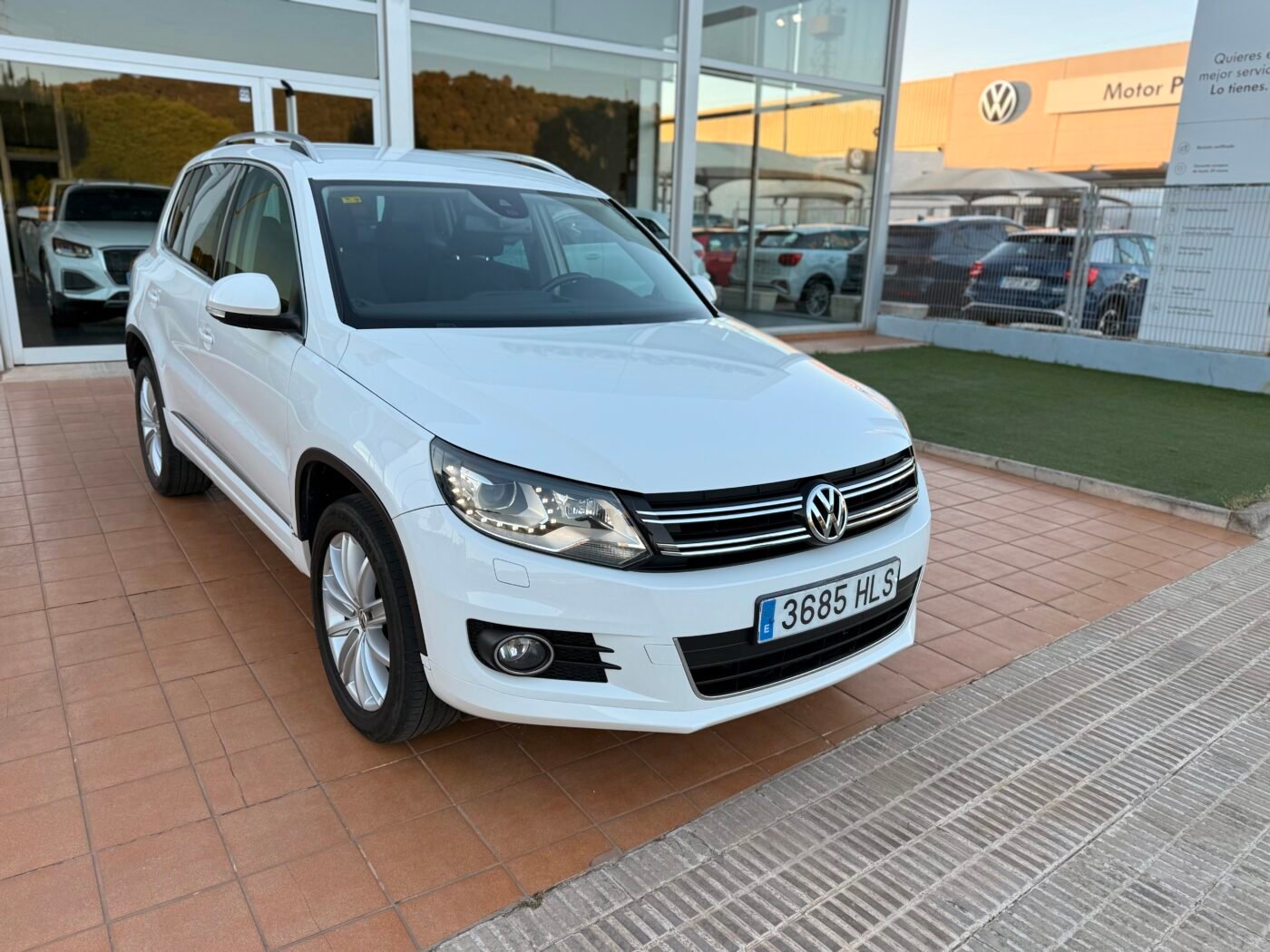 VOLKSWAGEN