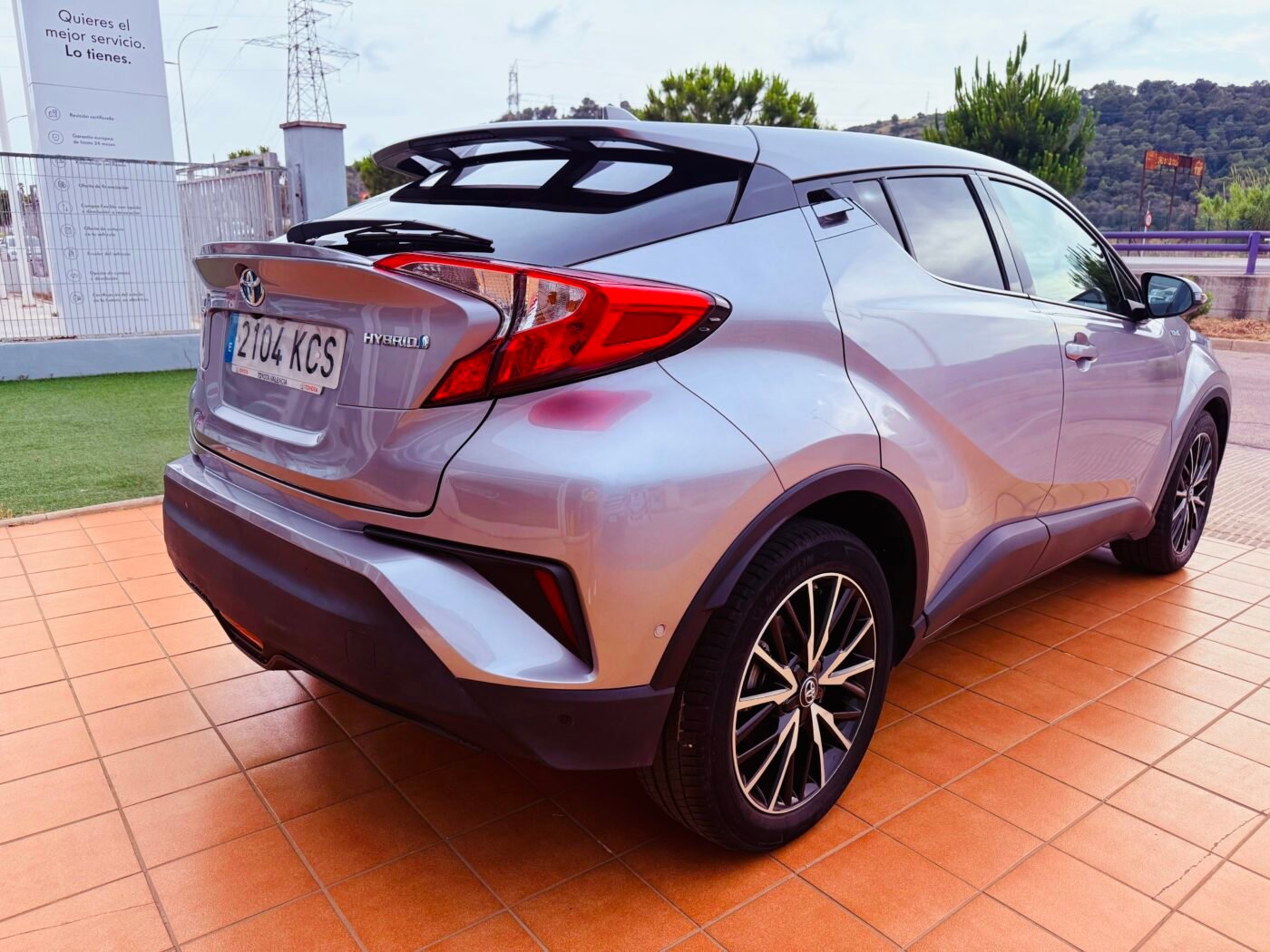 TOYOTA C-HR