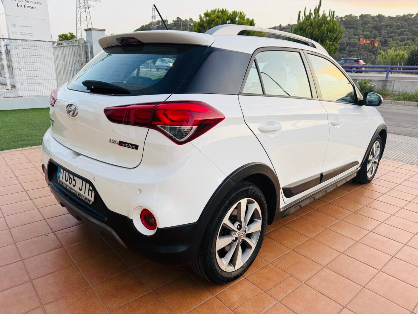 HYUNDAI i20 ACTIVE 1.0TGDI