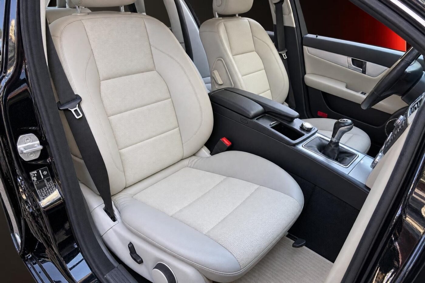 MERCEDES-BENZ C200CDI  AVANGARDE 