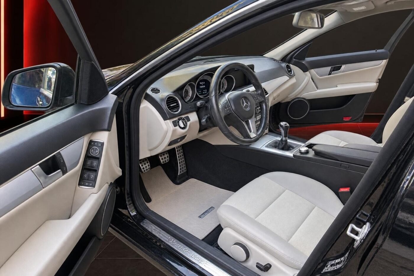 MERCEDES-BENZ C200CDI  AVANGARDE 