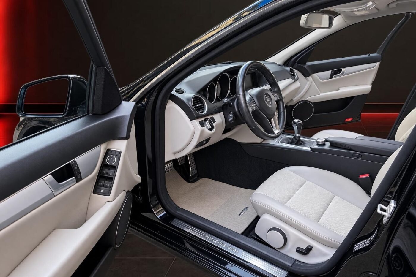 MERCEDES-BENZ C200CDI  AVANGARDE 