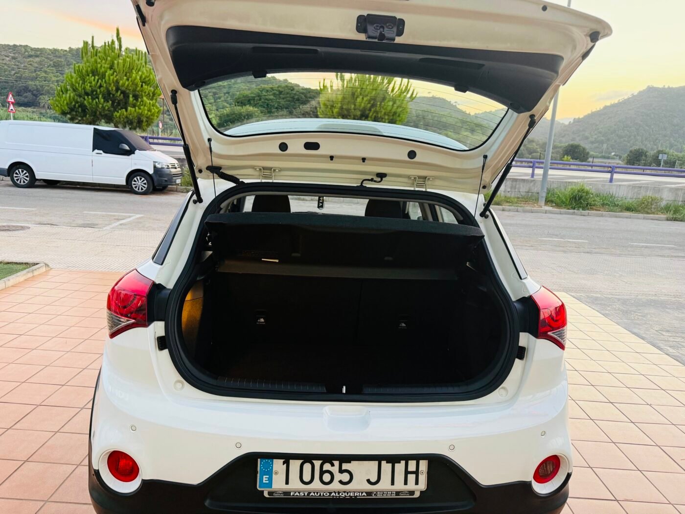 HYUNDAI i20 ACTIVE 1.0TGDI